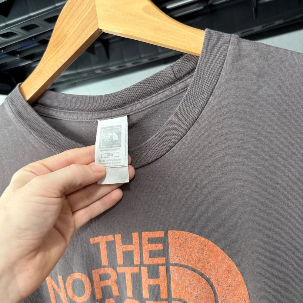 Y2K Brown The North Face Big Logo Graphic Tee Medium Light Fading